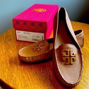 WORN ONCE TB Driving Moccasins - Sz 9